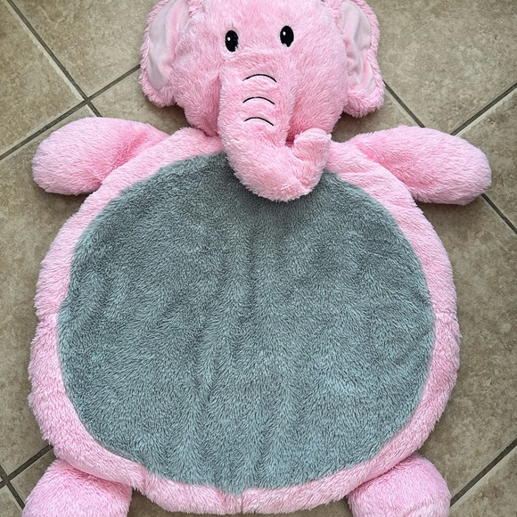 ๐ธ3/$12, pink elephant mat for baby, used - Picture 3 of 8